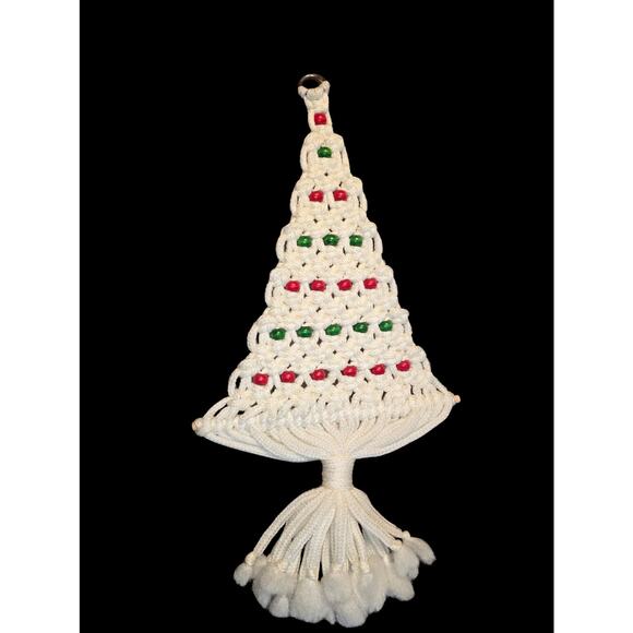 Vintage Ivory Macrame Christmas Tree Red Green Wood Beads BOHO 23” Wall Hanging - Picture 1 of 4